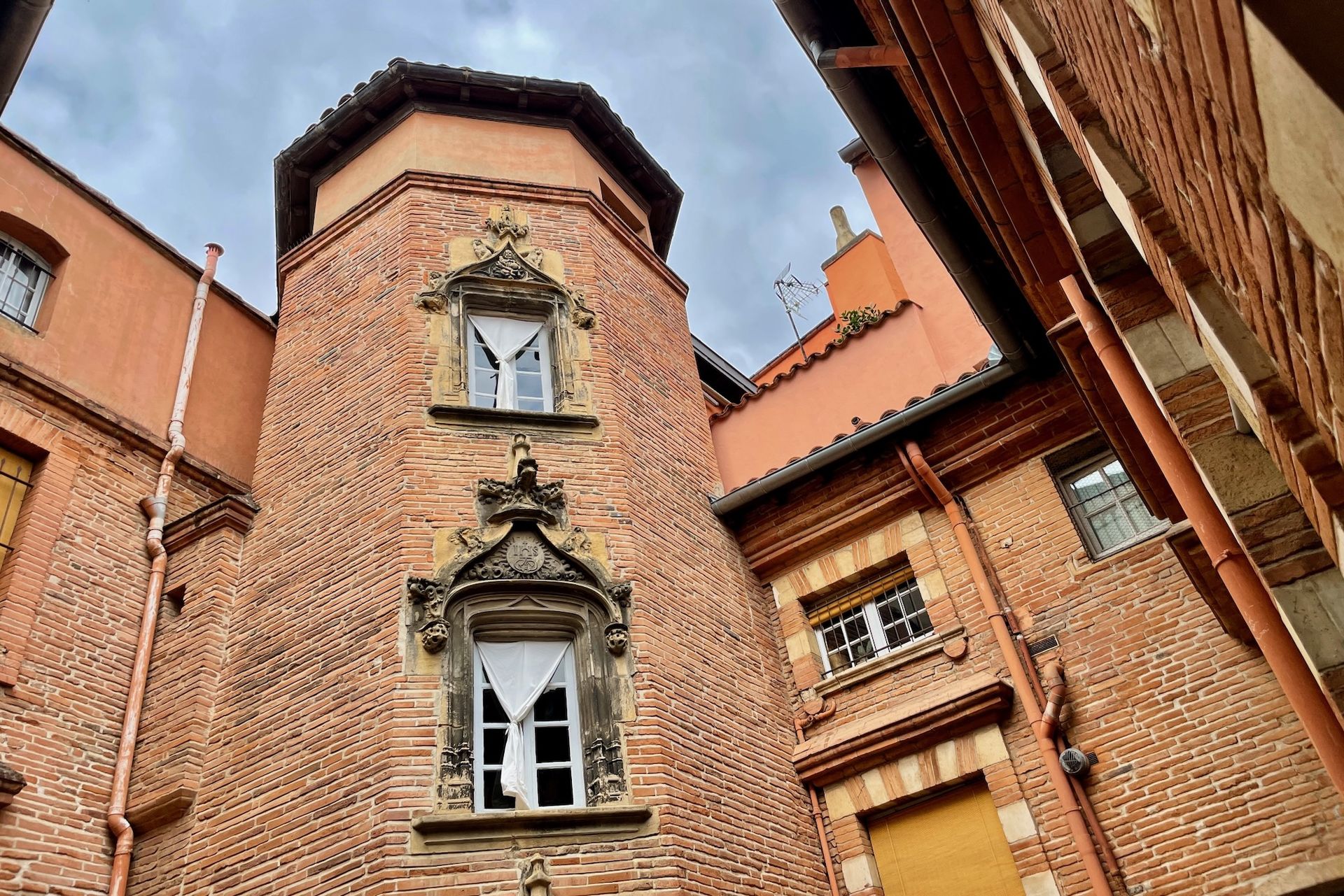 Immobilier Confidentiel haut de gamme - Styles